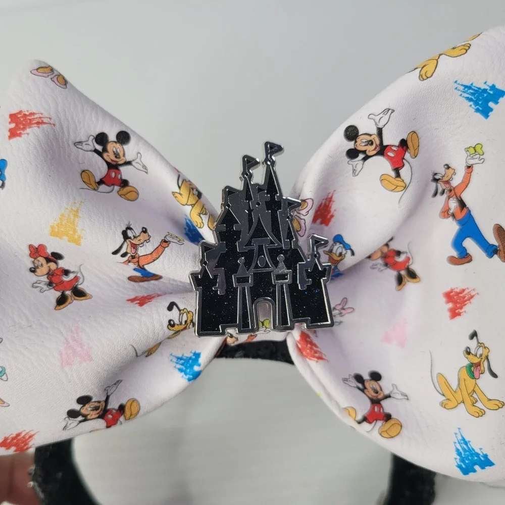 Disney Loungefly Mickey Mouse‎ & Friends Minnie Ears Bow Black Sequins Castle